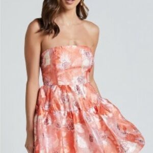 strapless tiered mini dress